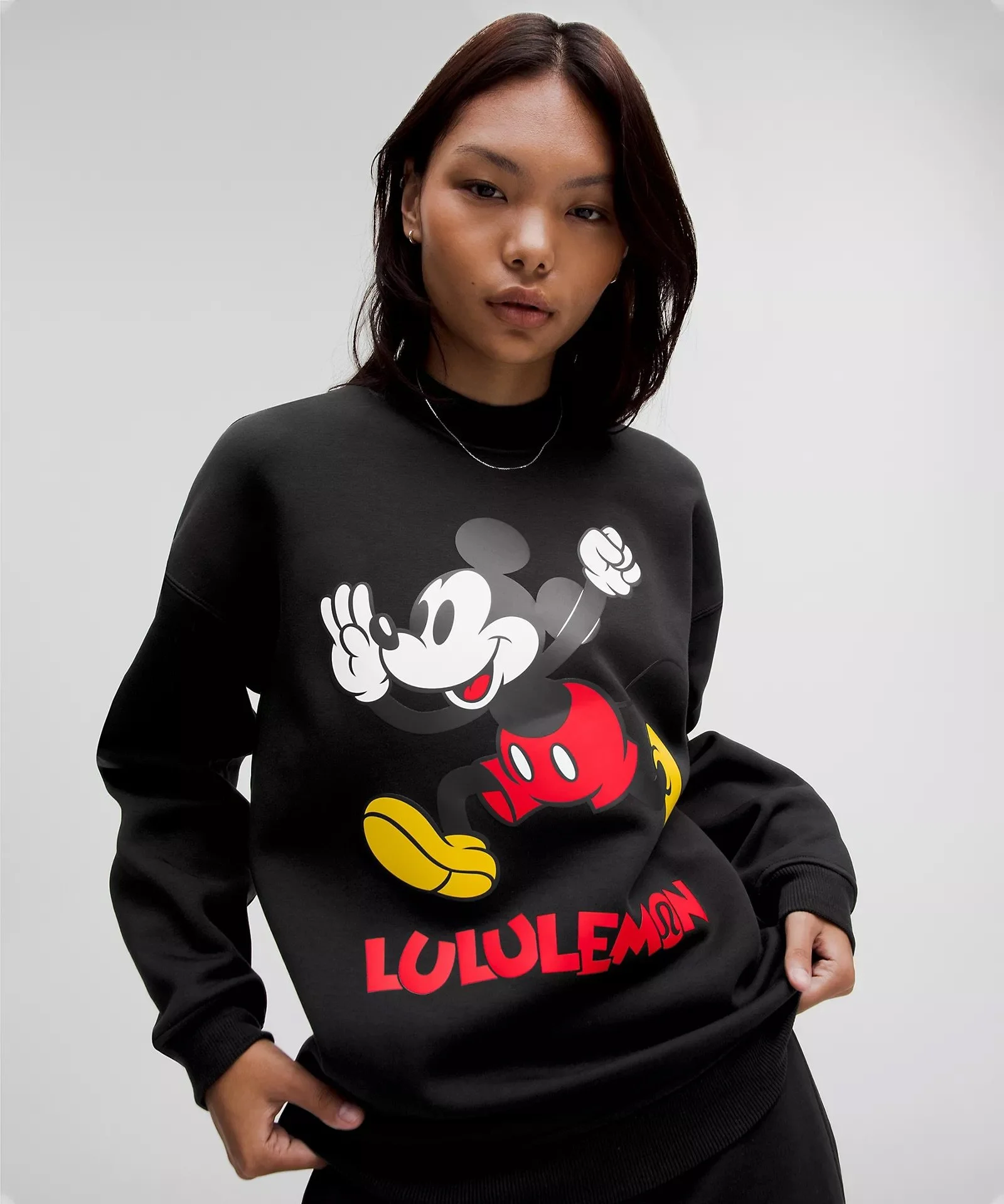 Disney x lululemon コラボ☆ミッキー☆スウェット・トレーナー lululemon x Disney Collection - Happily Ever Active on